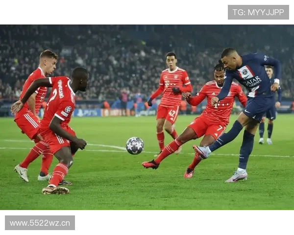 边路压不住,中路又堵死?拜仁进攻体系开始崩了